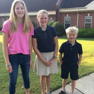 Meet your Posher, Laurie